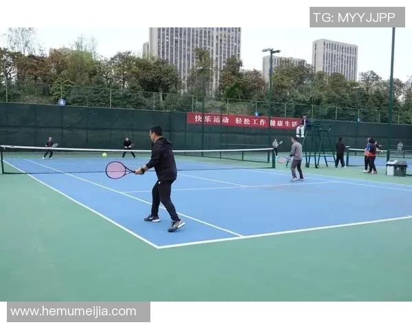 王娜独家分享网球技巧与心得助你提升球技与比赛表现 王娜独家分享网球技巧与心得助你提升球技与比赛表现